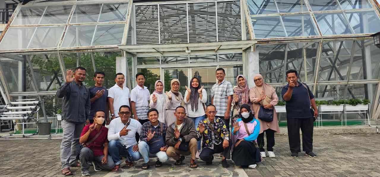 Gallery of Technical Guidance and Competency Test for BNSP Professional Certificate LAUNDRY ATTENDANT BPVP Bandung Barat