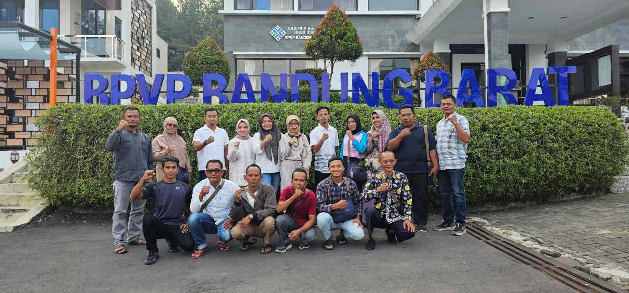 Gallery of Technical Guidance and Competency Test for BNSP Professional Certificate LAUNDRY ATTENDANT BPVP Bandung Barat